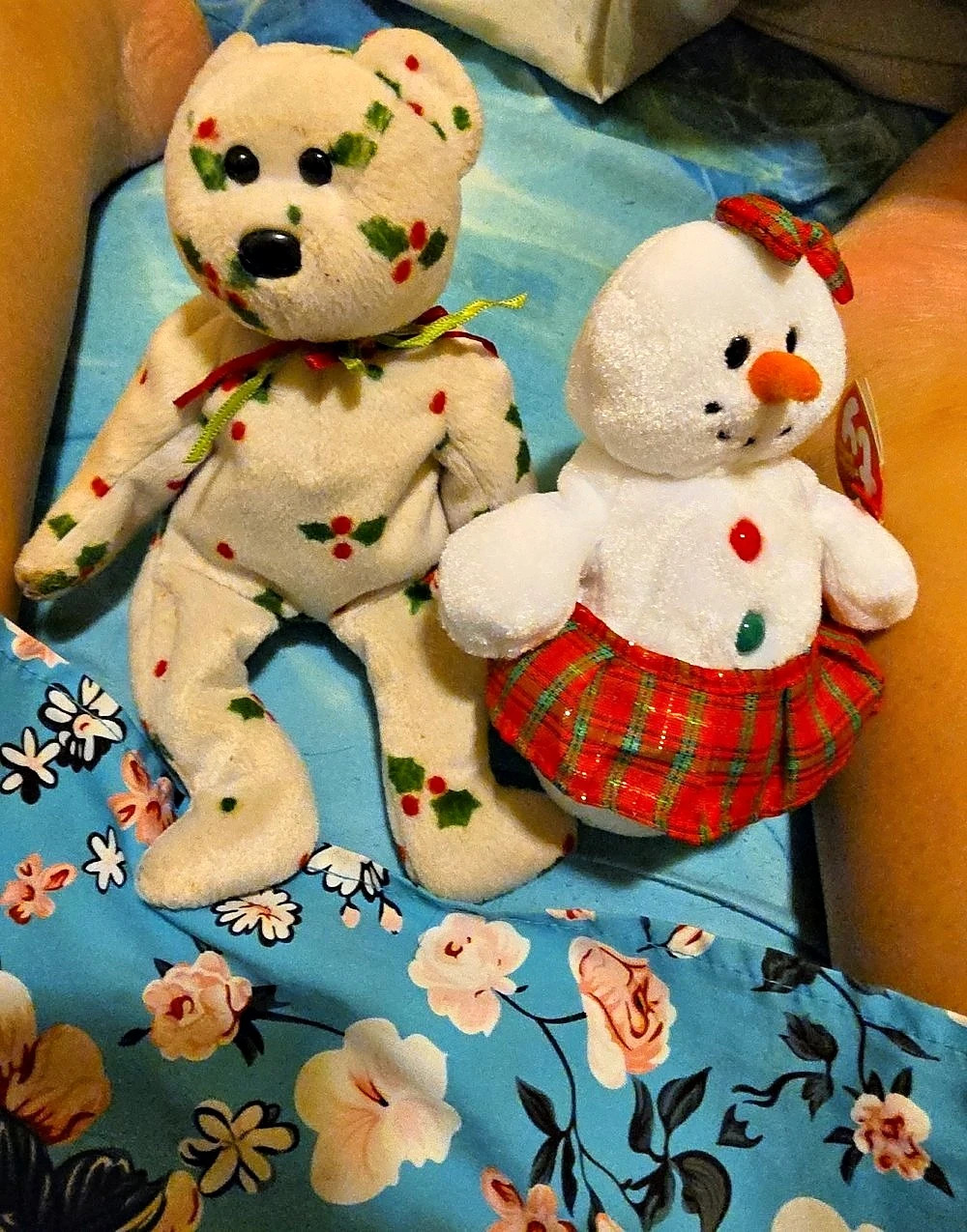 Ty 1998 Holiday Teddy Bear & Snowman Plush Set